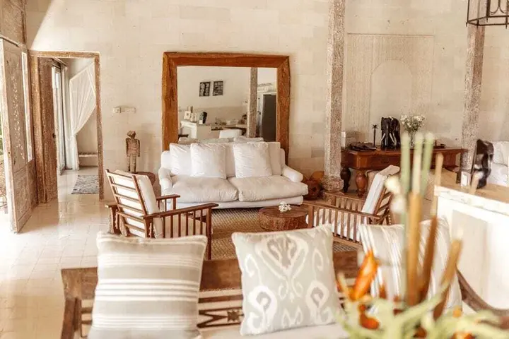Переренан: Santai Beach House
