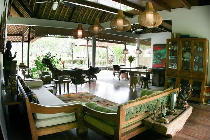 Сукавати: Luxury Kama Ubud