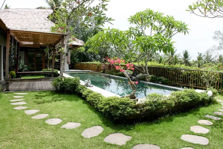 Сукавати: Luxury Kama Ubud