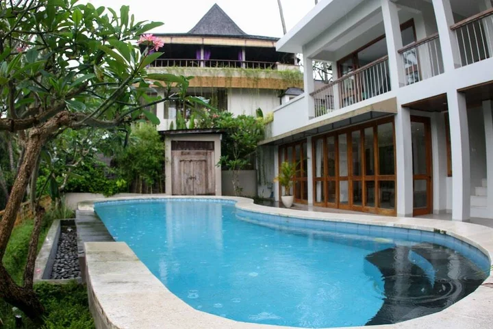 Сукавати: Ubud Luxury Amala