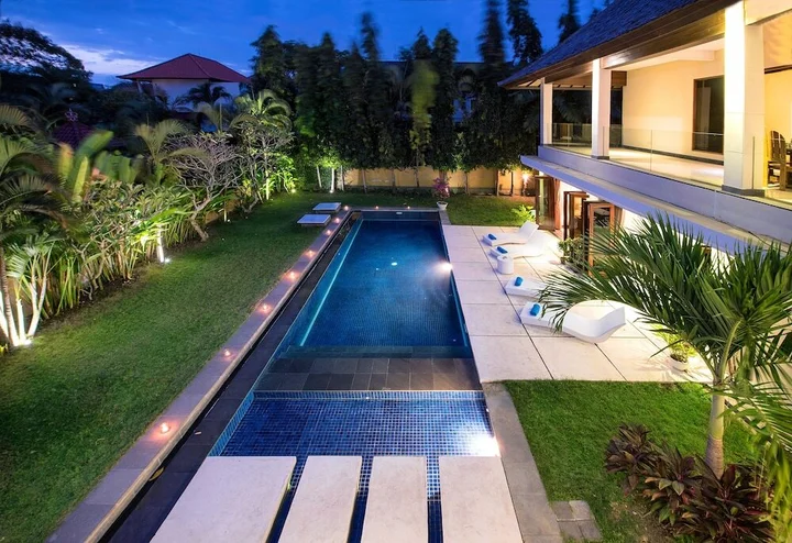 Керобокан: Villa Pentagon Bali