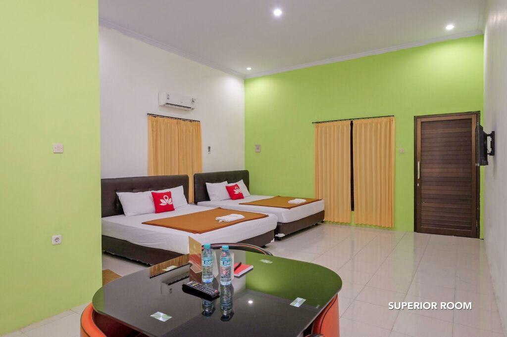 Маланг: ZEN Rooms B Walk Batu
