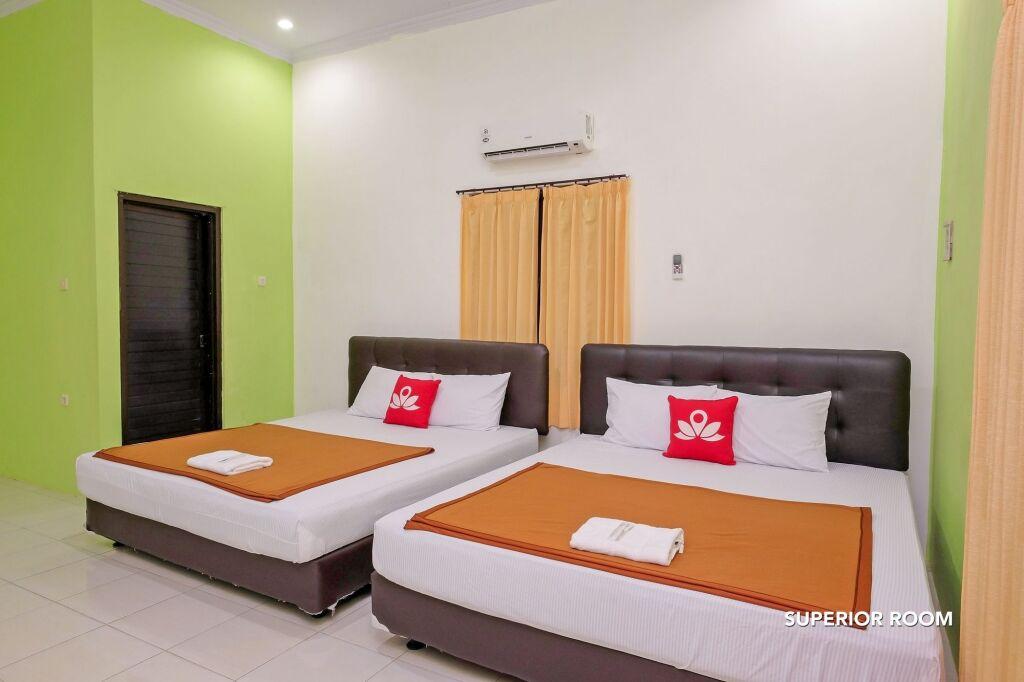 Маланг: ZEN Rooms B Walk Batu