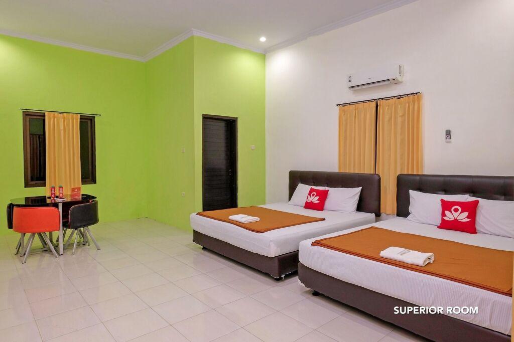 Маланг: ZEN Rooms B Walk Batu