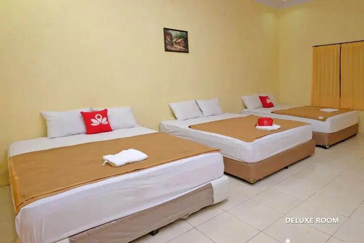 Маланг: ZEN Rooms B Walk Batu