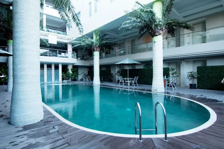 Кута: ZEN Rooms Basic Sunset Road Boutique Hotel