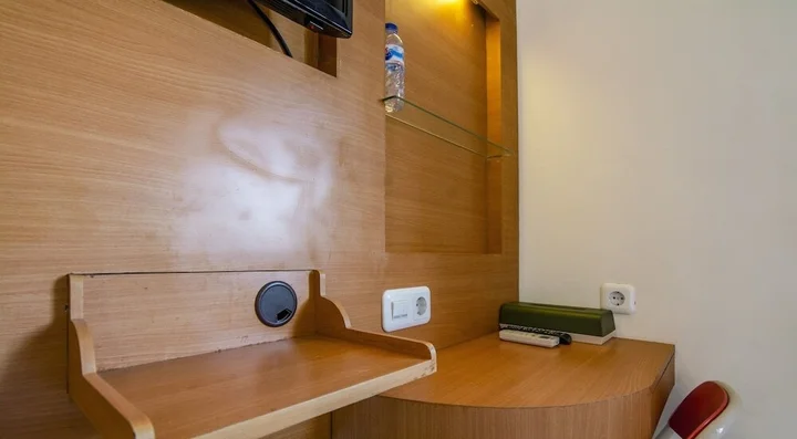 Сурабая: ZEN Rooms Basic Kupang Baru