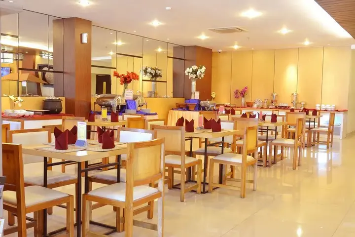Сурабая: ZEN Rooms Basic Kedung Sari Wonorejo