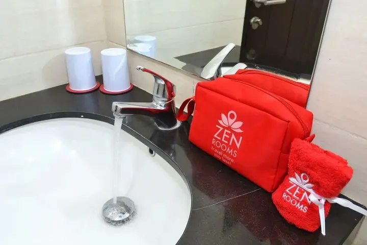 Сурабая: ZEN Rooms Basic Kedung Sari Wonorejo