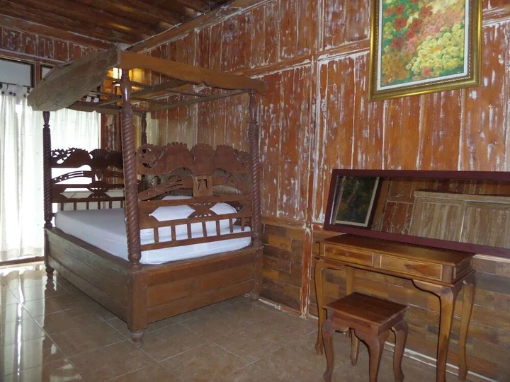 Тегаллаланг: Uma Kendran Villa