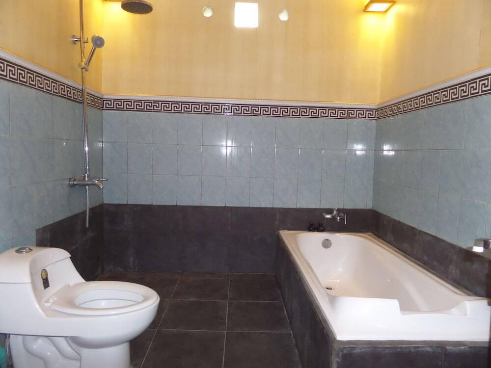 Тегаллаланг: Uma Kendran Villa