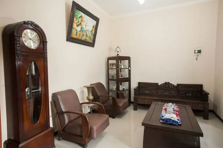 Маланг: RedDoorz near Stasiun Kota Baru Malang