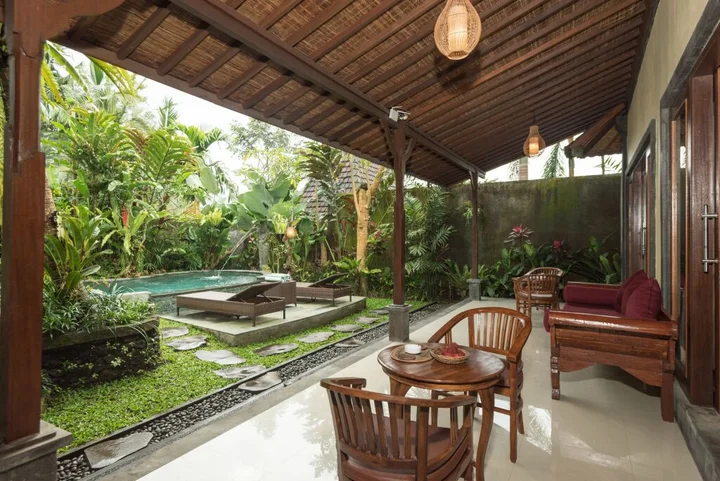 Убуд: D'Bale Ananda Ubud Villa