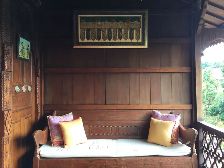 carousel image 3