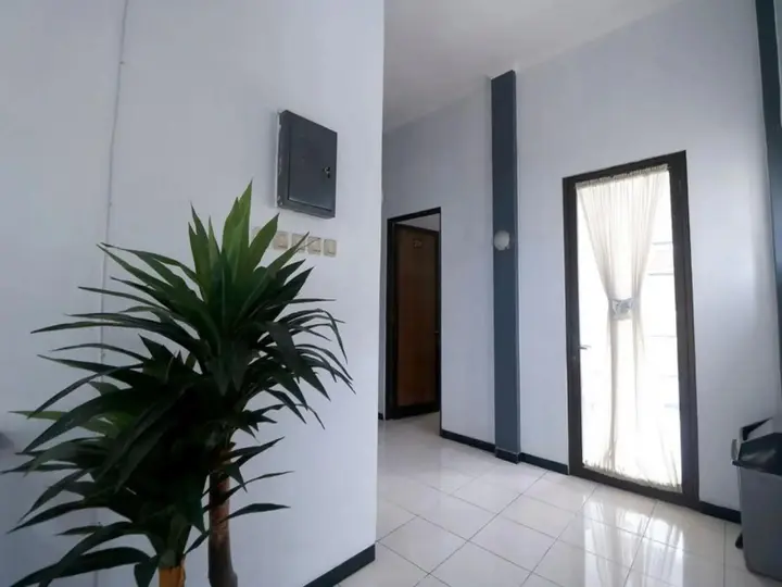 Семаранг: RedDoorz Plus near Undip Tembalang