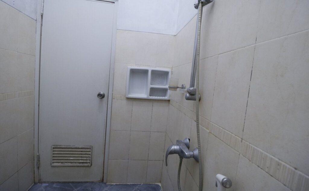 Семаранг: RedDoorz Plus near Undip Tembalang