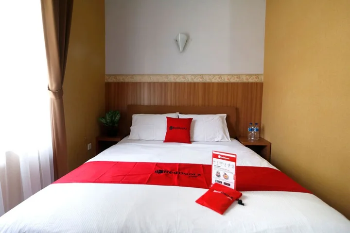 Семаранг: RedDoorz Plus near Undip Tembalang