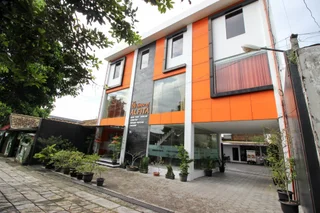 Депок: RedDoorz Plus @ Affandi Gejayan