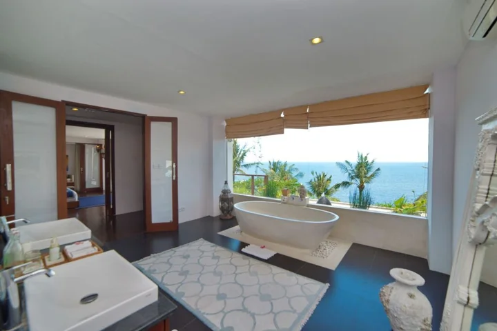 Сенджиги: Malimbu Cliff Villa