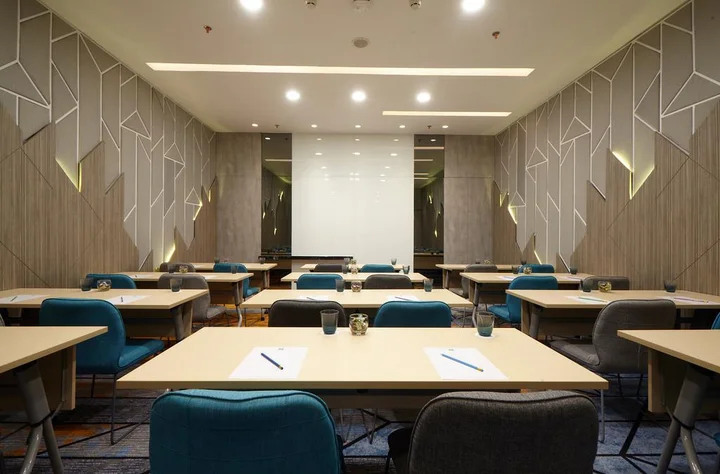 Медан: ibis Styles Medan Pattimura