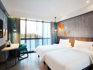 Медан: ibis Styles Medan Pattimura