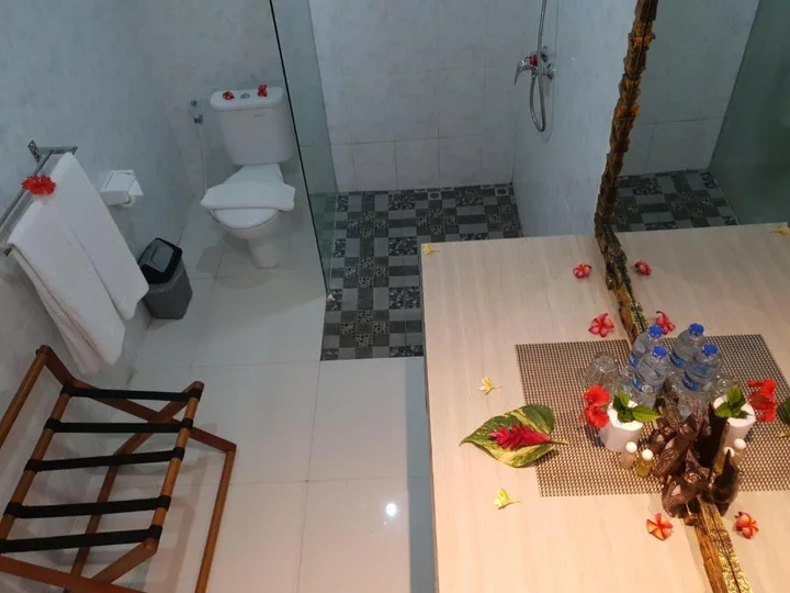 Беноа: Palm Bamboo Hotel
