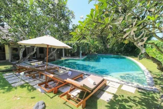 Керобокан: Villa Sin Sin