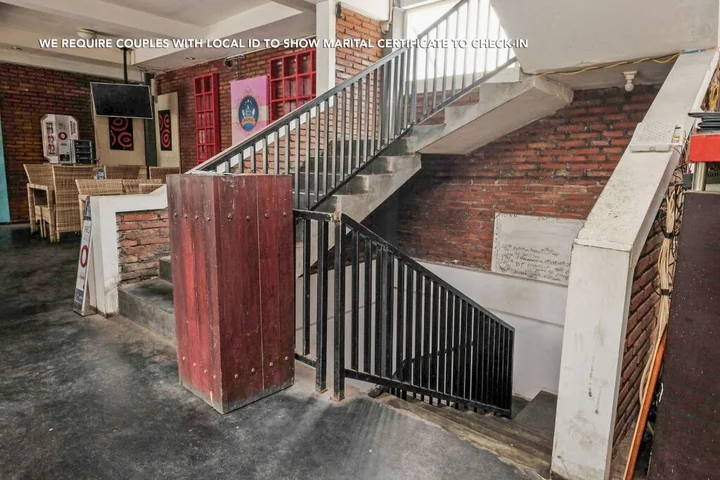 Маланг: ZEN Rooms near Stasiun Kota Baru