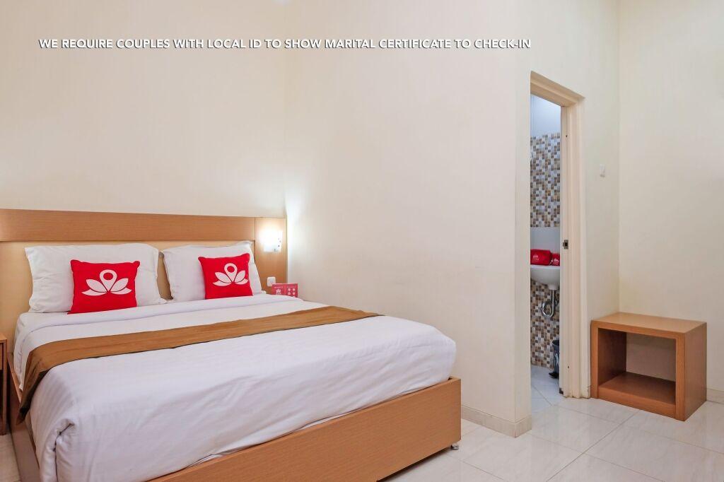 Маланг: ZEN Rooms near Stasiun Kota Baru