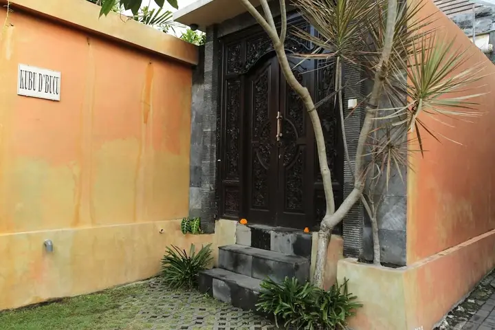 Kubu D'Bucu Legian — фото 1