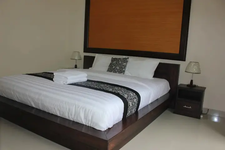 Сукасада: The Kayuputih