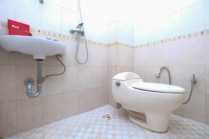 Семаранг: RedDoorz Plus near Simpang Lima