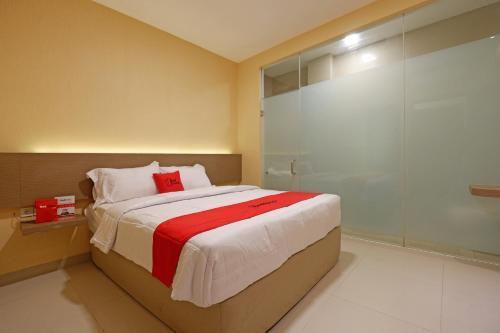 Семаранг: RedDoorz Plus near Java Mall Semarang