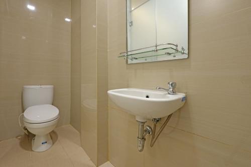 Семаранг: RedDoorz Plus near Java Mall Semarang