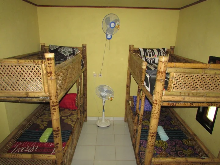 Кута: Zury Homestay - Hostel