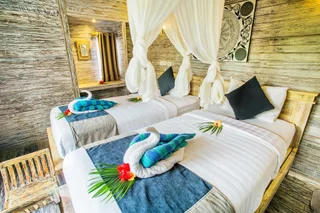 Лембонган-Айленд: The Syron Huts Lembongan