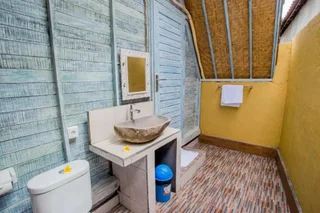 Лембонган-Айленд: The Syron Huts Lembongan