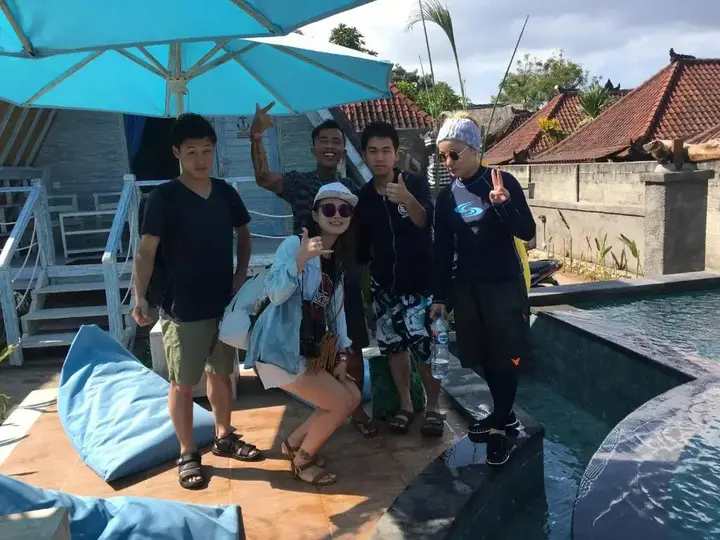 Лембонган-Айленд: The Syron Huts Lembongan