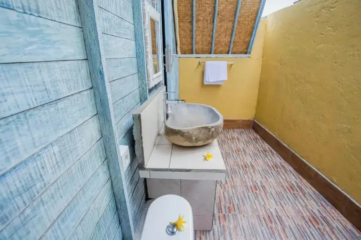 Лембонган-Айленд: The Syron Huts Lembongan