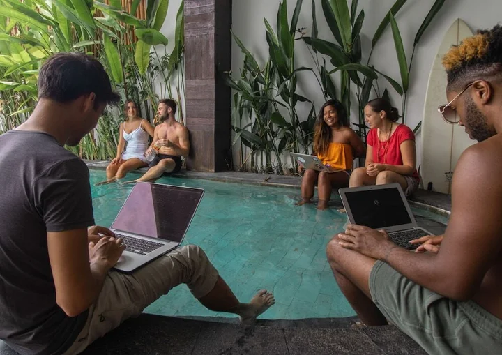 Далунг: Tribe Theory - Startup House