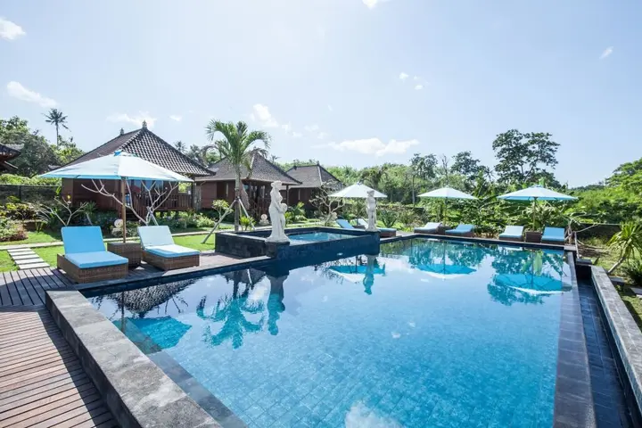 Лембонган-Айленд: The Cubang Huts Lembongan