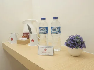 Тангеранг: d'primahotel Airport Jakarta II