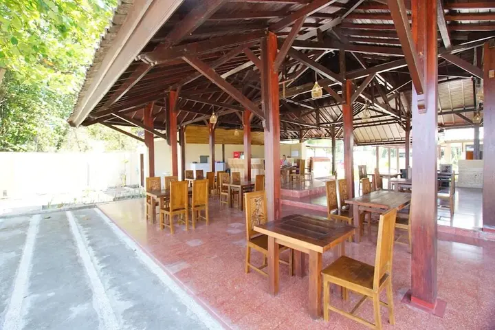 Сенджиги: Lina Cottage Senggigi