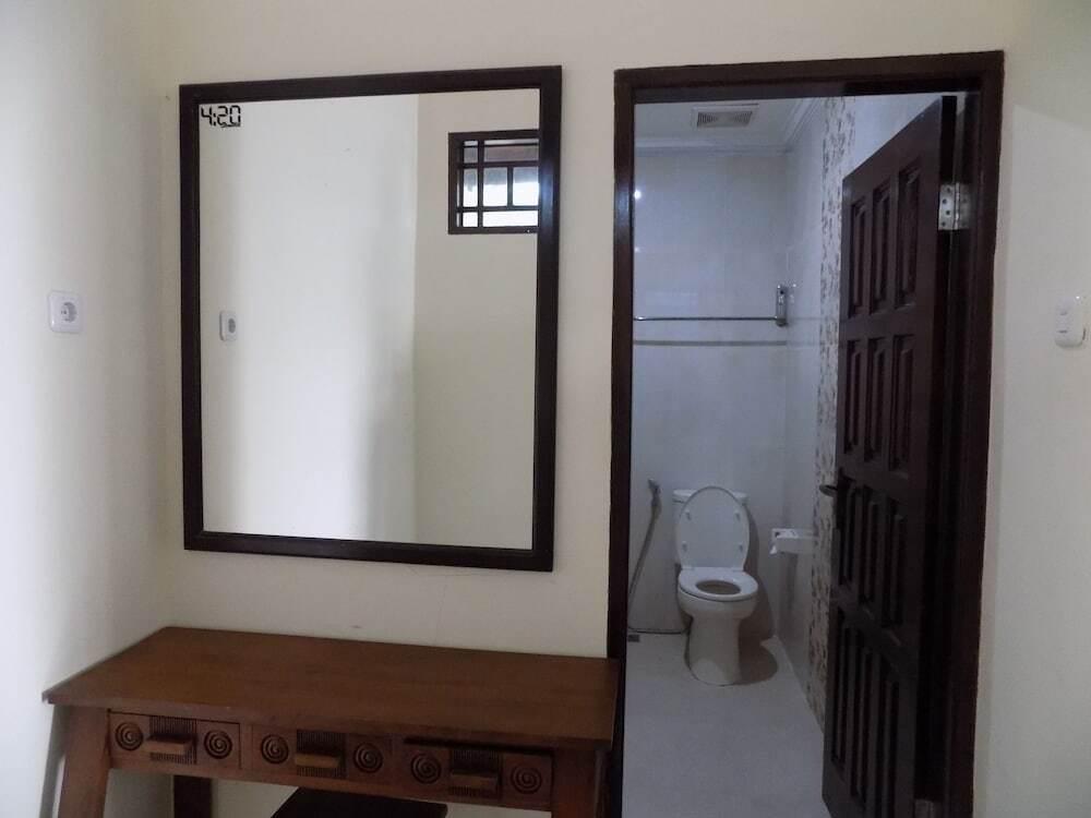 Сенджиги: Lina Cottage Senggigi