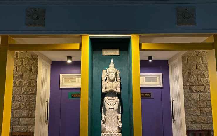 Бату: Dhanesvara Holistic Villa