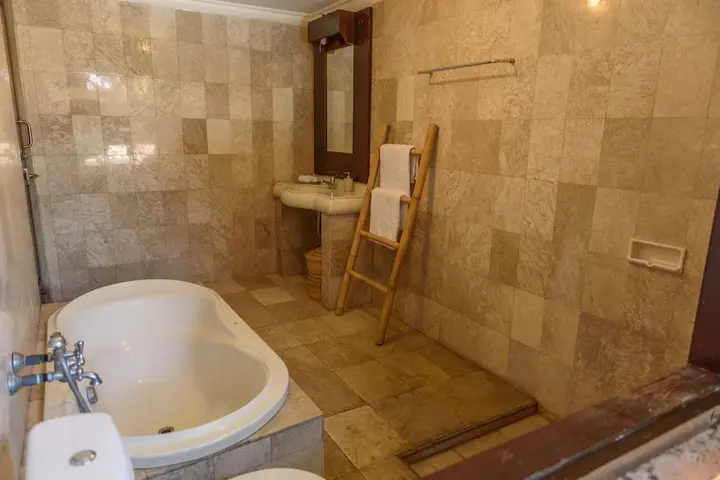 Керобокан: Kendal Villa