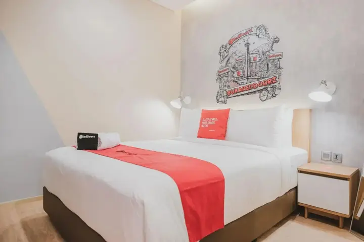 Джакарта: RedDoorz Plus @ Thamrin