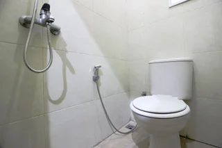 Депок: RedDoorz Plus near STIE YKPN 2