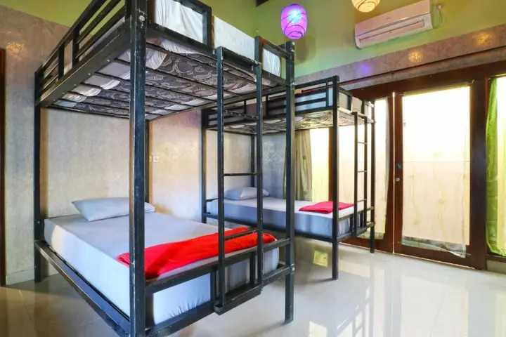 Чангу: Hang Five Canggu Hostel