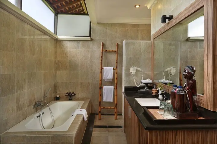 Гили Траванган: Akoya Pool Villa